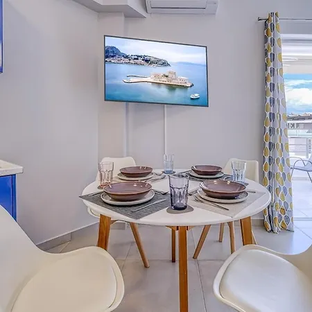 Vivid Apartment Nafplio